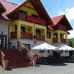 Zielone Wzgorze Boleslawow 2*