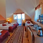 Szálloda Zielone Wzgorze Boleslawow 2*