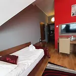 Zielone Wzgorze Boleslawow Szálloda 2*