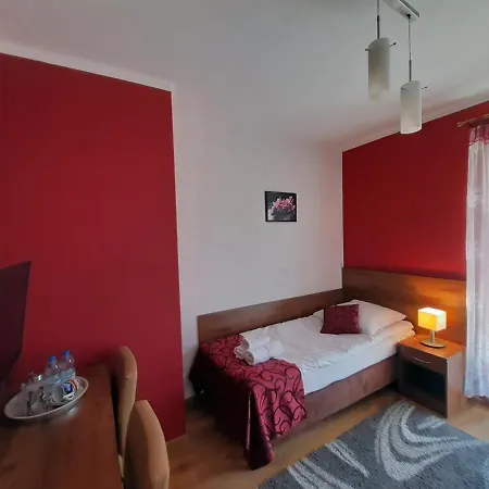 Zielone Wzgorze Boleslawow 2*