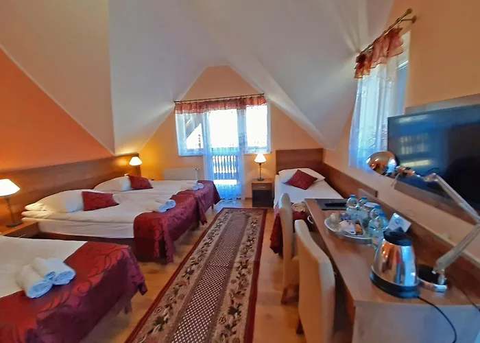 Hotel Zielone Wzgórze Bolesławów 2*