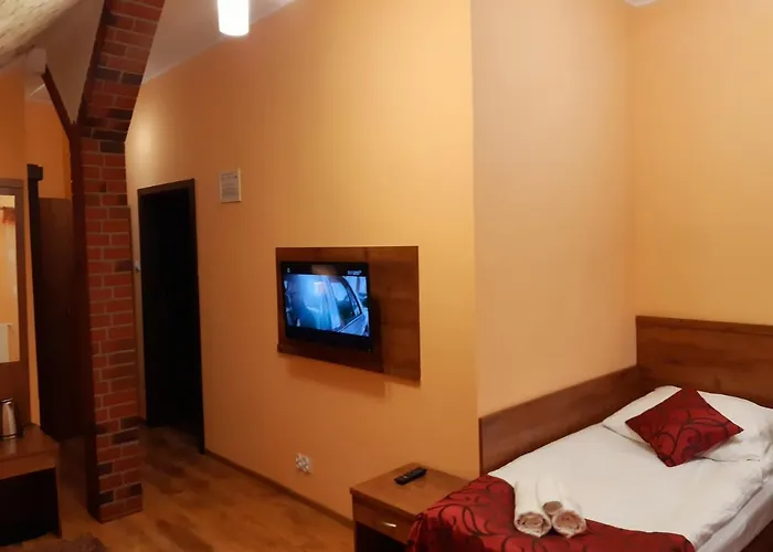 Hotel Zielone Wzgórze Bolesławów 2*