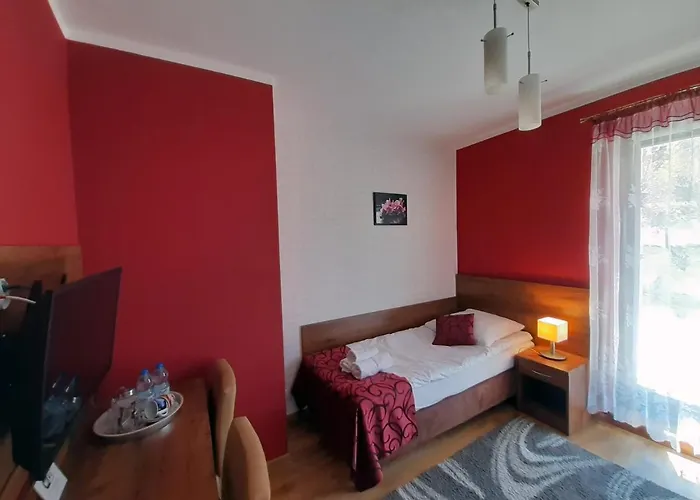 Zielone Wzgorze Boleslawow 2*